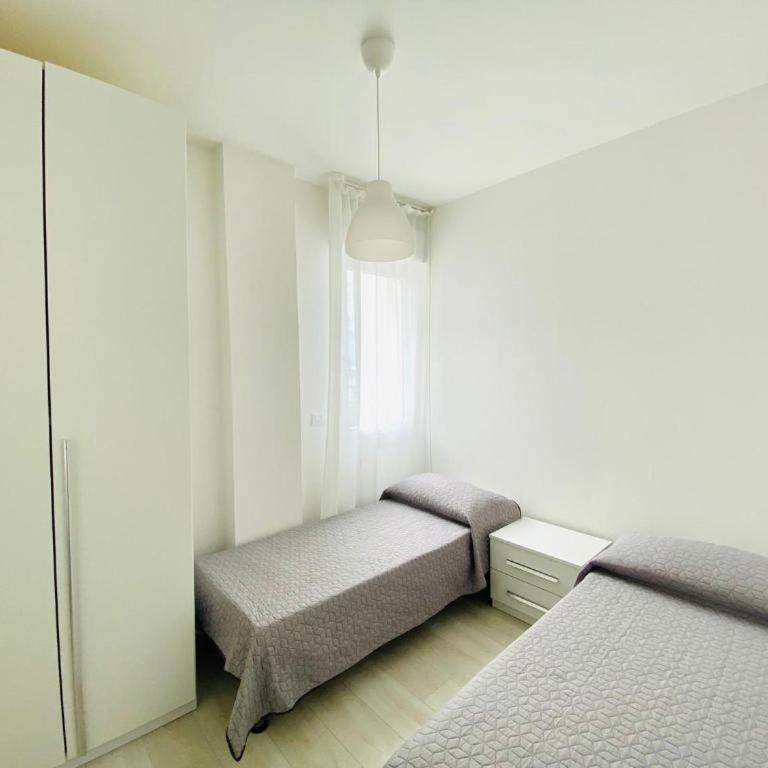 Maredena - Ampio e Centrale - Immobil Relax - Appartamento con 2 Camere da Letto - 3