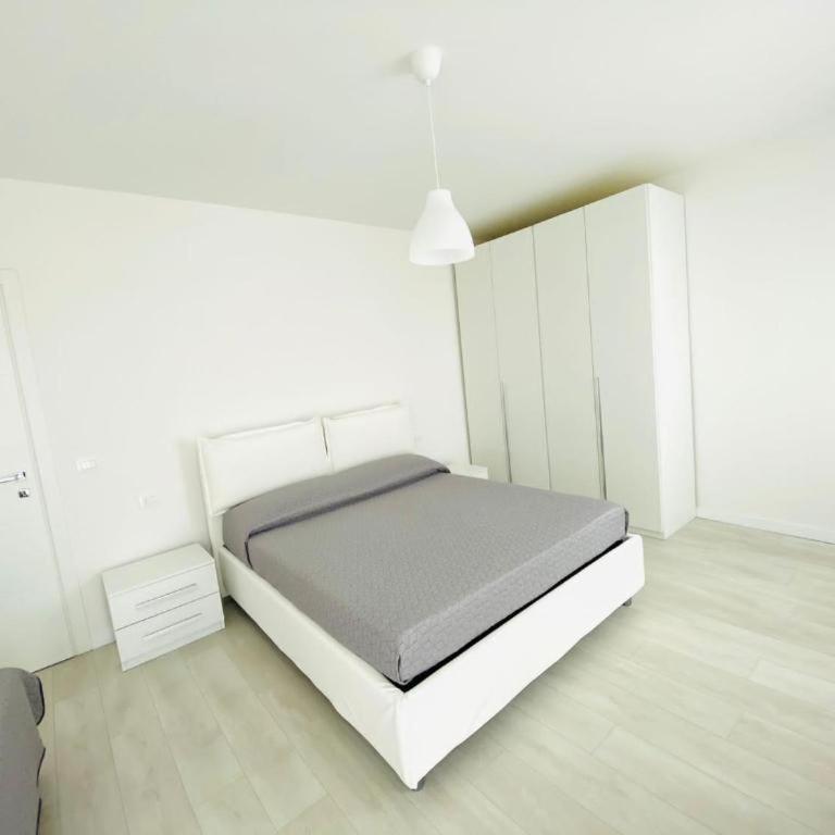 Maredena - Ampio e Centrale - Immobil Relax - Appartamento con 2 Camere da Letto - 5