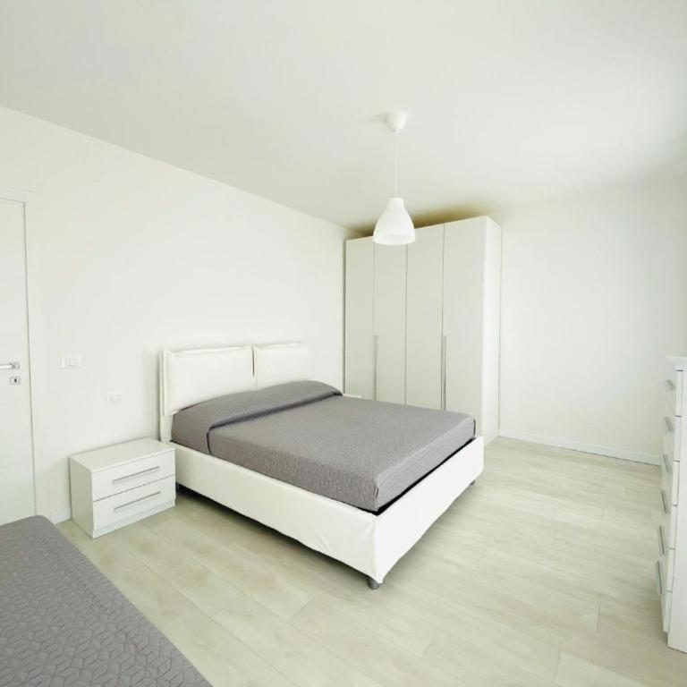 Maredena - Ampio e Centrale - Immobil Relax - Appartamento con 2 Camere da Letto - 8