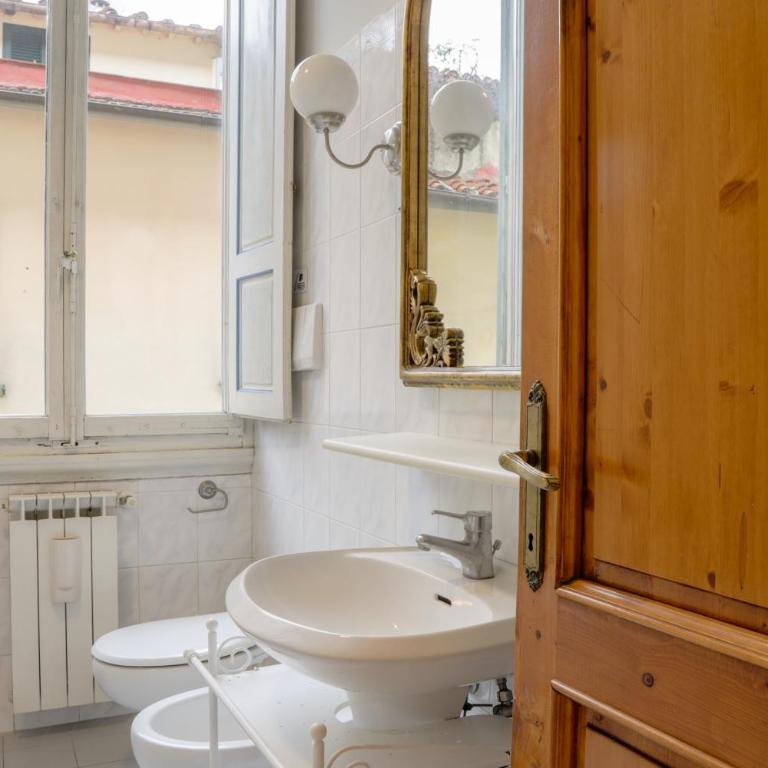 Panicale 3 - Two-Bedroom Apartment - 2