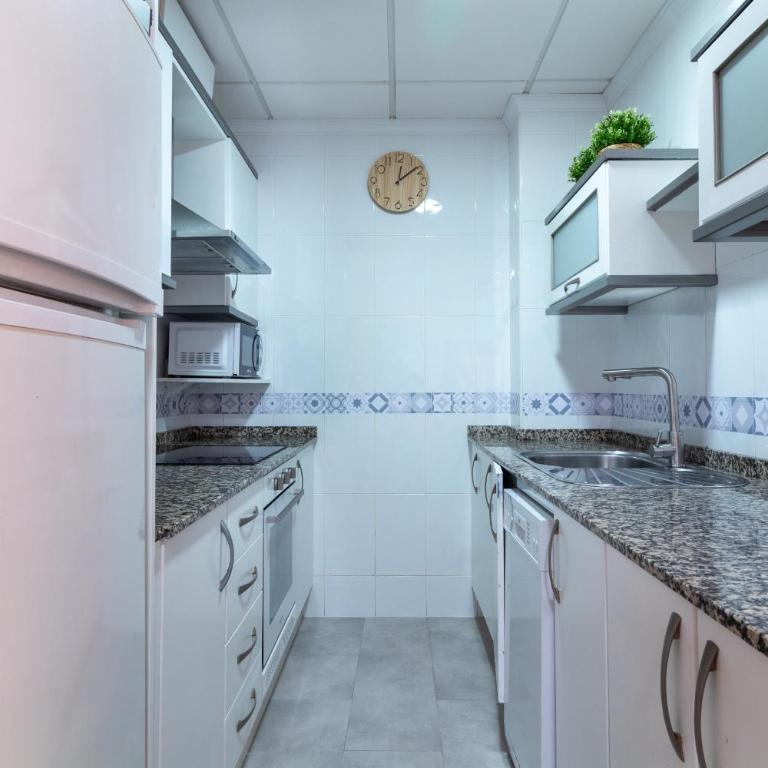 Global Vacacional, planta baja con gran terraza y urbanizacion con piscina - Appartement - Rez-de-Chaussée - 19