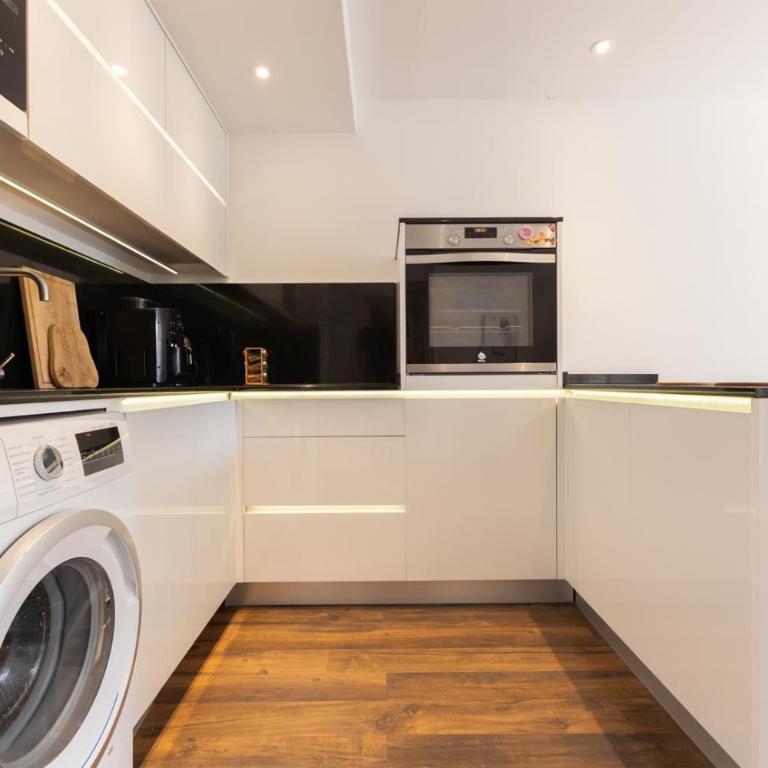 Bel appartement au cœur de Biarritz - Apartamento de 1 dormitorio - 2