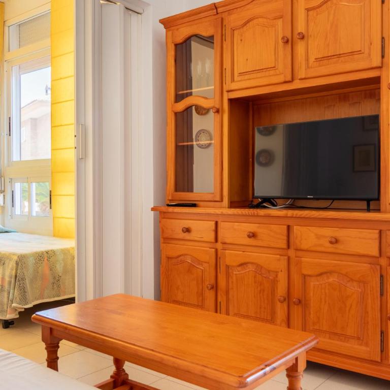 Global Vacacional, Apartamento ideal y comodo cerca de la playa de Canet de Berenguer - Apartamento - Planta baja - 2