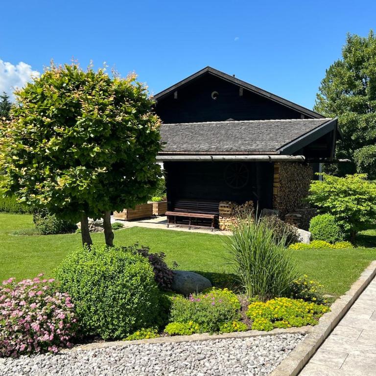 Stilvolle Gartenwohnung zum Wohlfühlen - Deluxe Apartment mit 2 Schlafzimmern und Gartenblick - 22