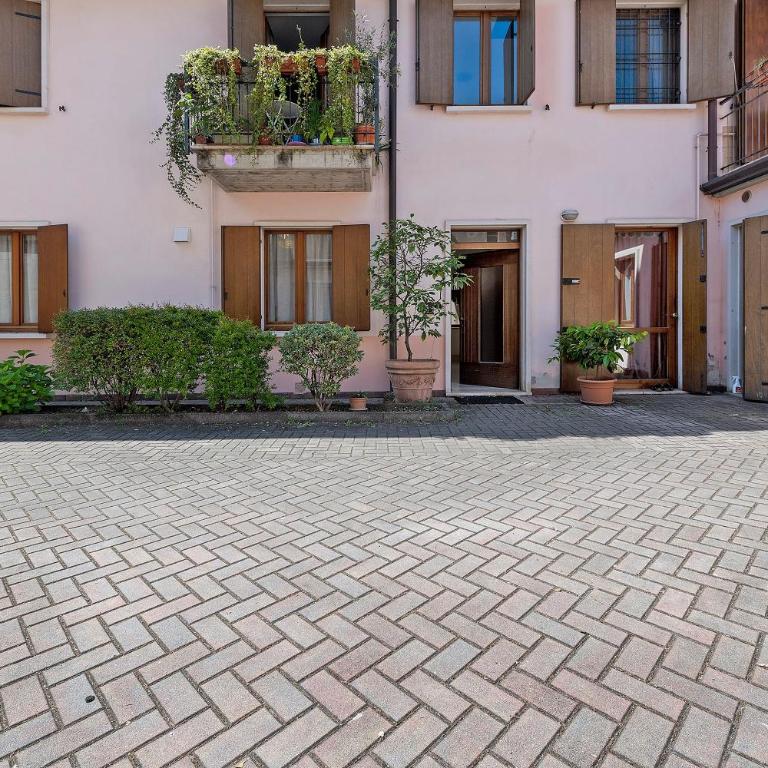 Bee Home In Verona - Casa con 2 Camere da Letto - 24