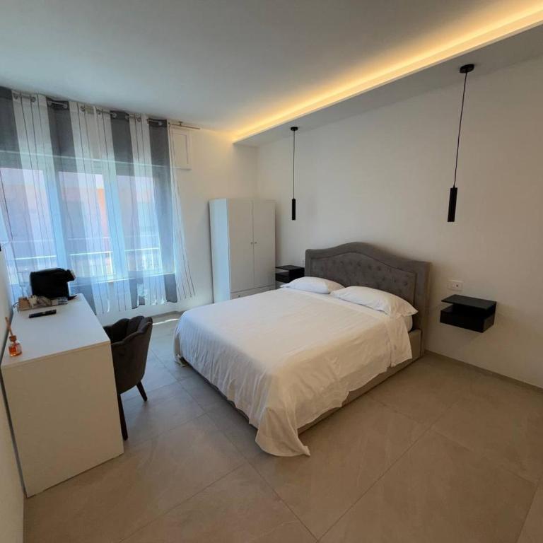 Kyma Rooms Olbia - Camera Matrimoniale con Bagno Privato - 6