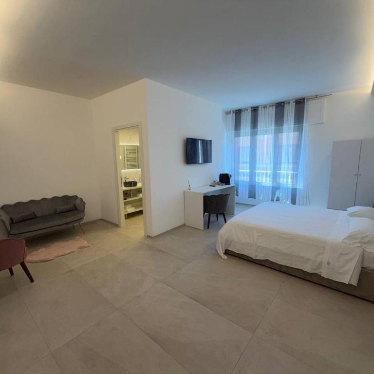 Kyma Rooms Olbia - Camera Matrimoniale con Bagno Privato - 8