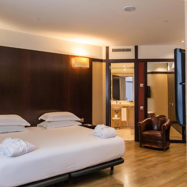 Hotel Barcelona Universal - Suite Junior - 5