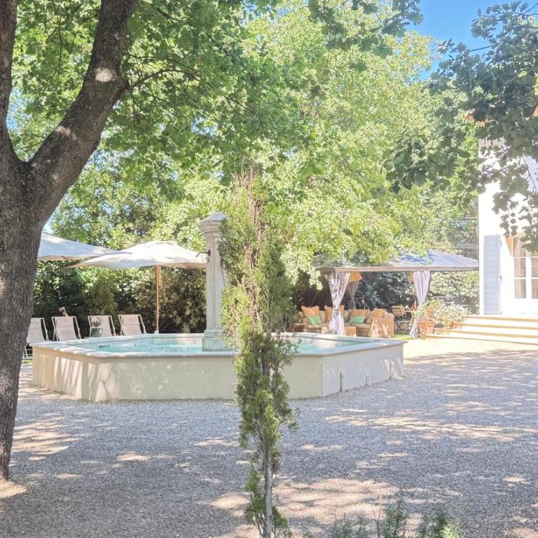 La Largarde - Chambre Double - Vue sur Jardin - 13