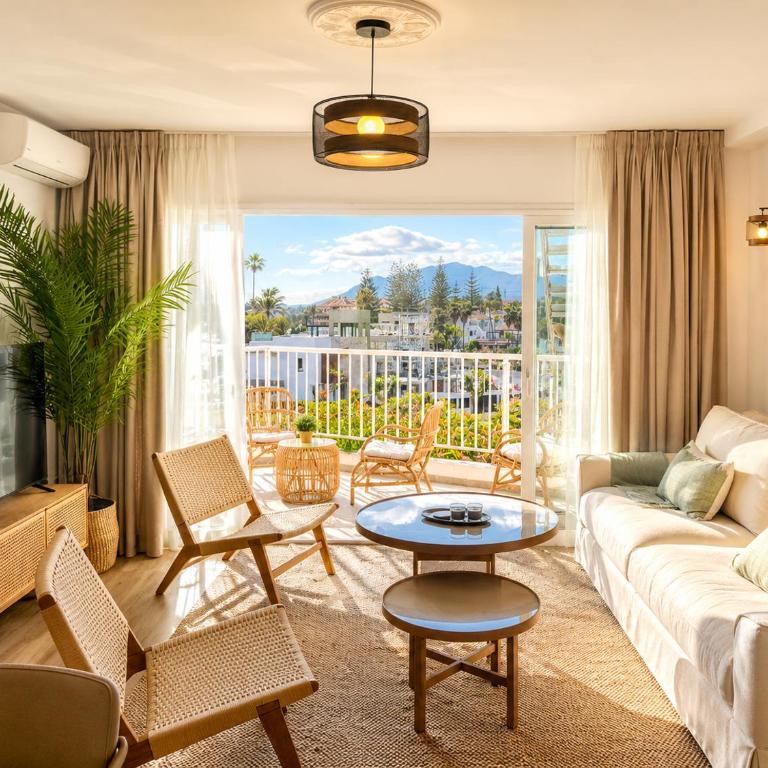 Ocean Living Puerto Banus -Beachside Terrace EaW Homes - Apartment mit 2 Schlafzimmern und Meerblick - 1