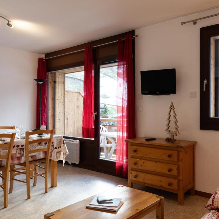 11 Appartements LE CHALET DU PLESSIS de 2 à 10 personnes au cœur du village - Appartement 1 Chambre - 4