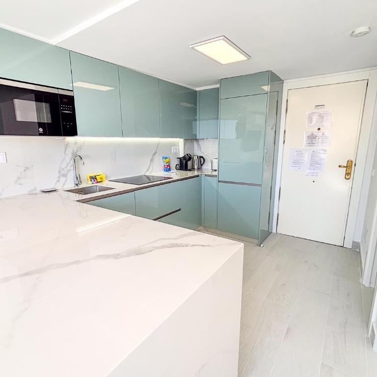 Skol 408A 2 Bedrooms Duplex with Sea Views - Apartment mit 2 Schlafzimmern - 12