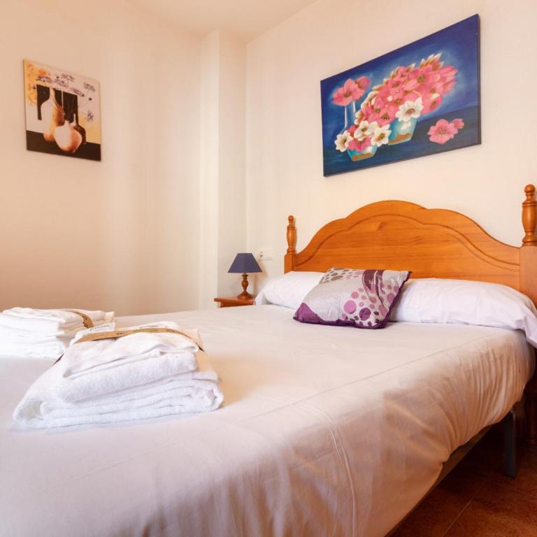 Global Vacacional: Apartamento familiar con piscina y terraza en Canet - Apartment - 12