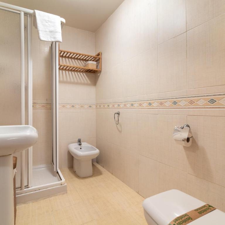 Global Vacacional: Apartamento familiar con piscina y terraza en Canet - Apartment - 17