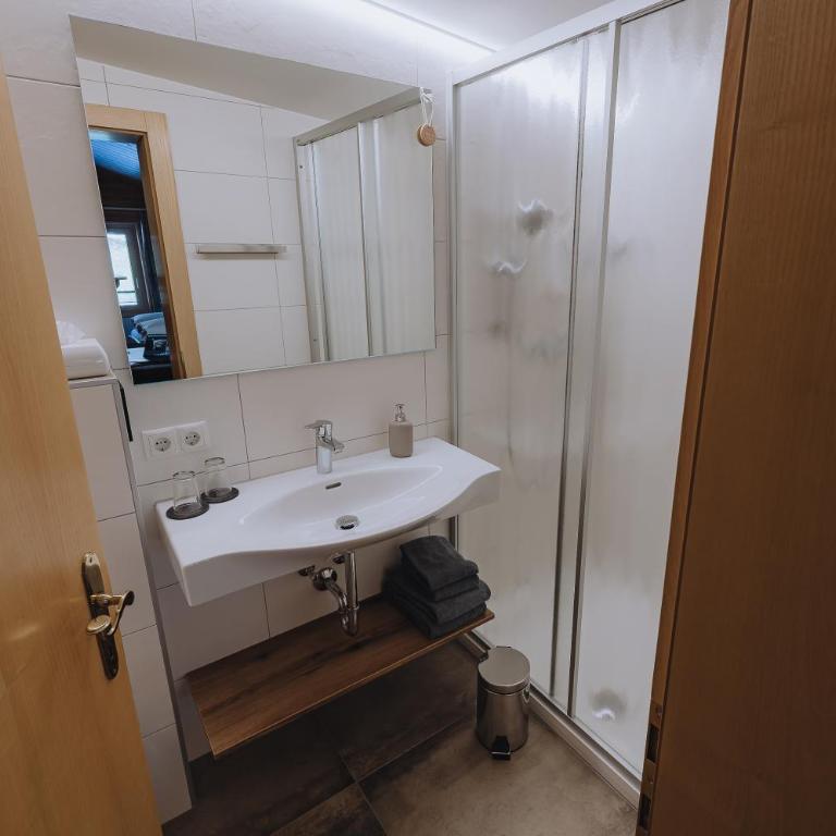 Sonnenhang Montafon - Standard Doppelzimmer - 10