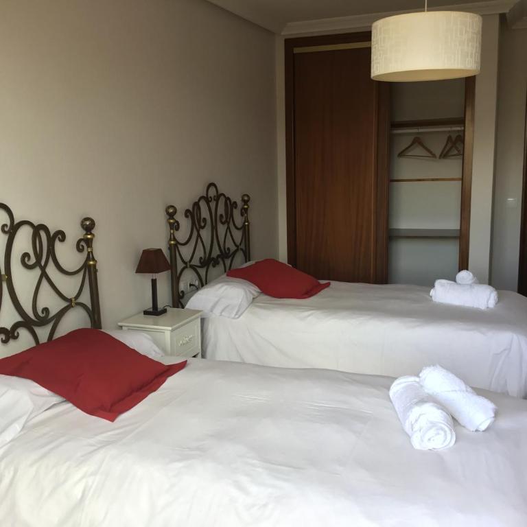 Apartamentos Azafranal-PARKING GRATIS- - Deluxe Apartment - 47