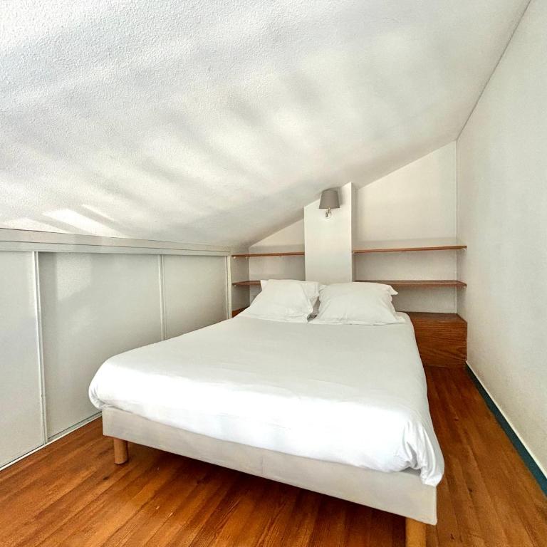 Hôtel & Résidence Vacances Bleues Orhoïtza - Studio - 9