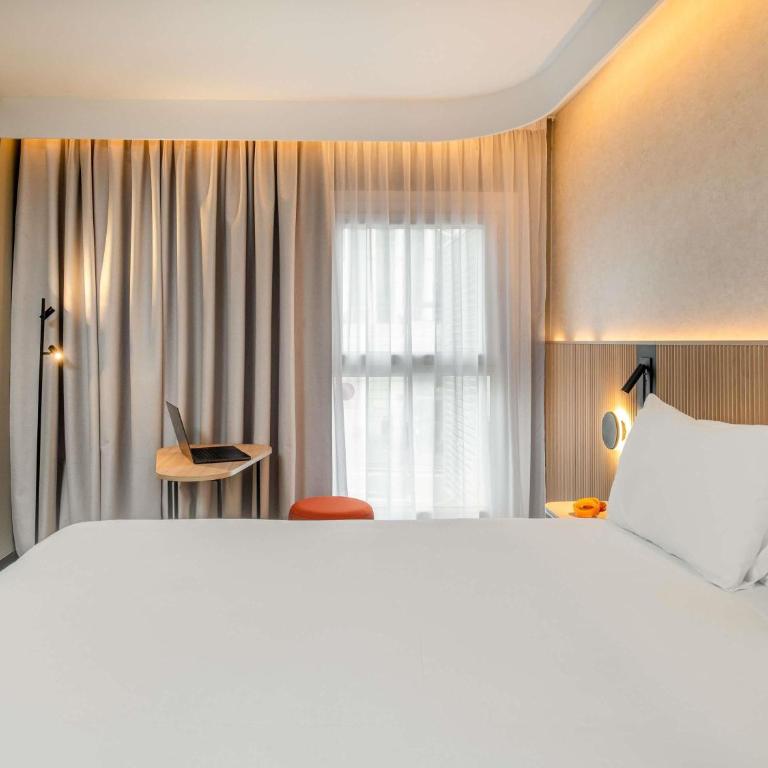 Novotel Marseille Centre Gare - Chambre Double pour Personnes à Mobilité Réduite - 1