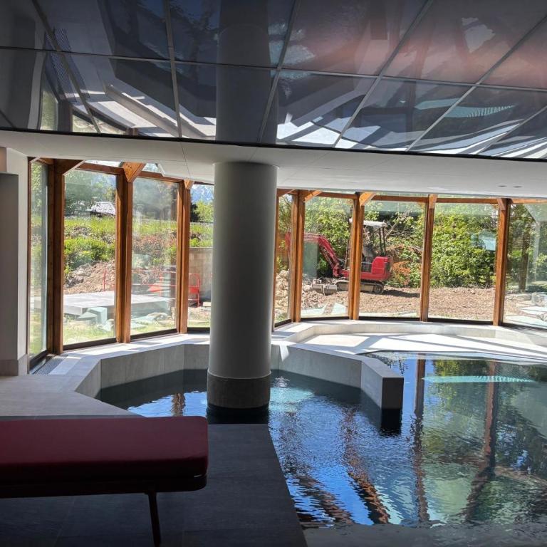 Très bel appartement avec vue exceptionnelle et piscine intérieure dans la résidence - Apartment mit 2 Schlafzimmern - 20