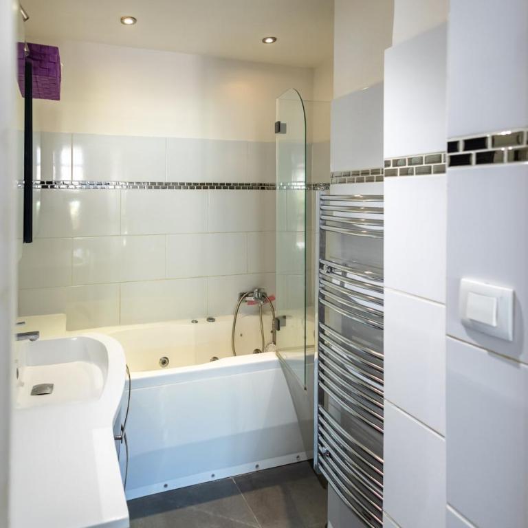 Le Refuge du Roy swimming pool, air conditioning, beach within walking distance - Apartment mit 3 Schlafzimmern - 17