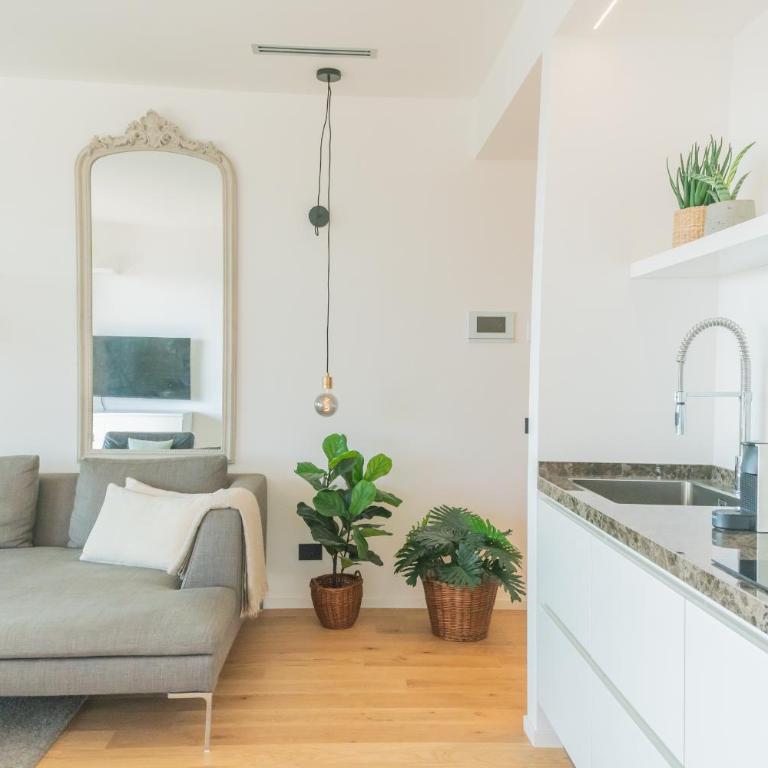 Skyline Lake Apartment by Rent All Como - Appartamento - 10