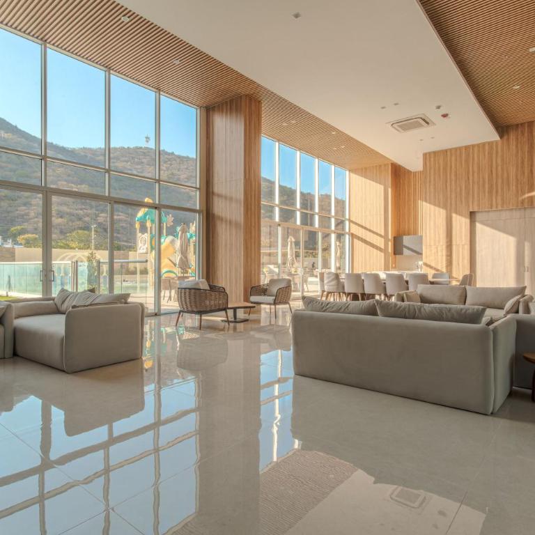 Apto moderno de lujo 2 hab con balcón cerca al mar - Two-Bedroom Apartment - 27