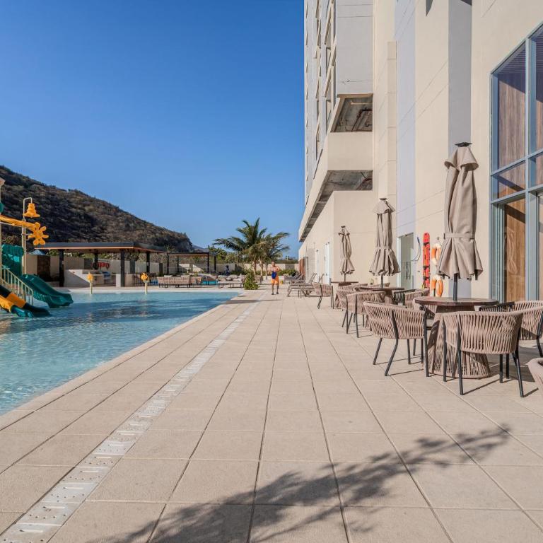 Apto moderno de lujo 2 hab con balcón cerca al mar - Two-Bedroom Apartment - 21