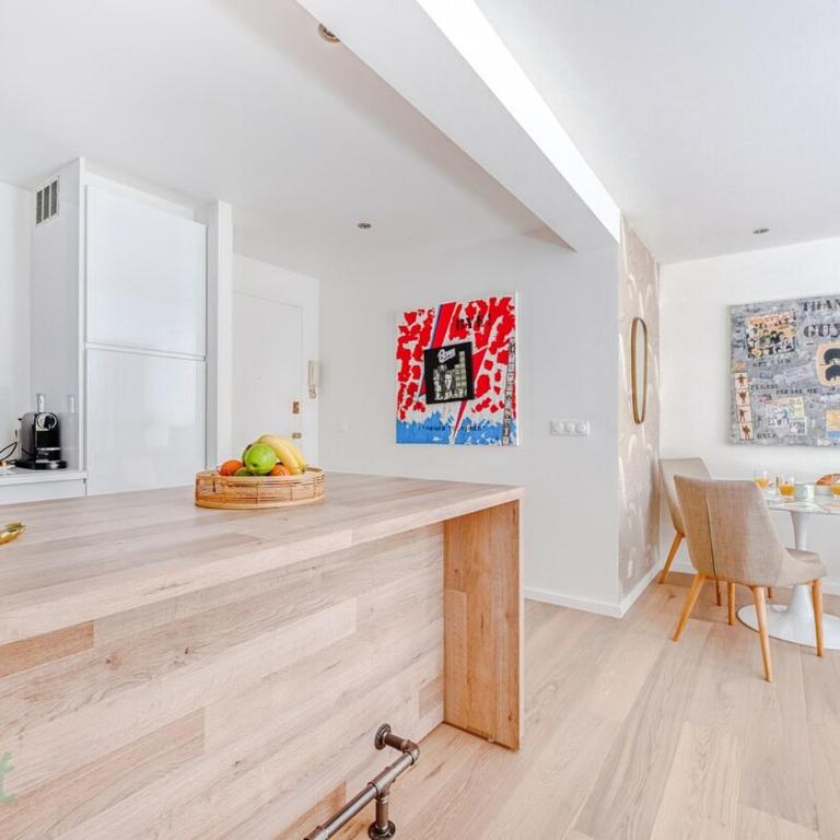 Beautiful apartment close to beaches and palaces - Apartment - 9