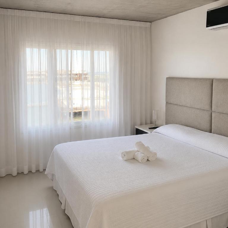 Linda Bay Premium Resort - Two-Bedroom Apartment - 4