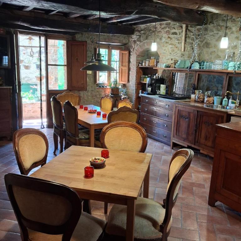Locanda del Capo - Zimmer mit Kingsize-Bett und Bergblick - 42
