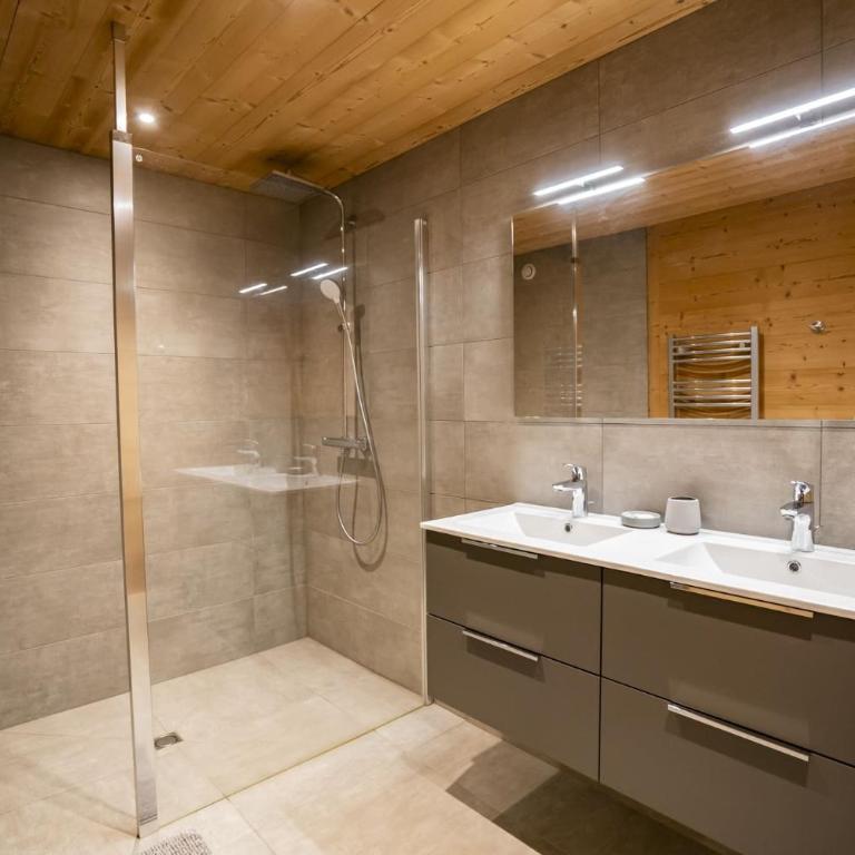 Chalet la Fontaine, Appartement E1 - 9 personnes - Châtel Réservation - Appartement - 22