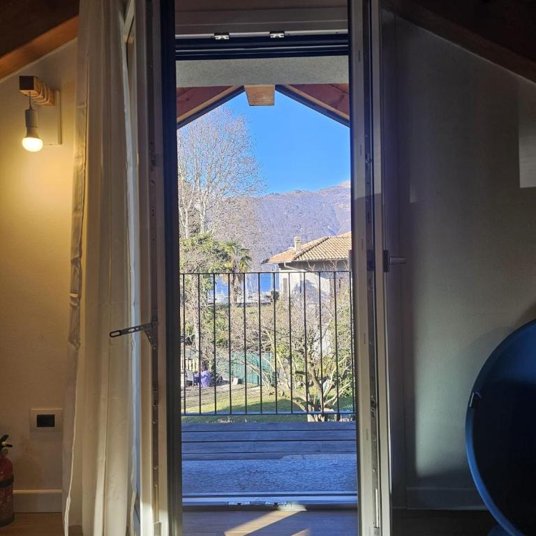 I LAGHEE casette BREVA e TIVANO Lakeside Garden Bike&Boat&Scooter Lake Como - Townhouse - 19