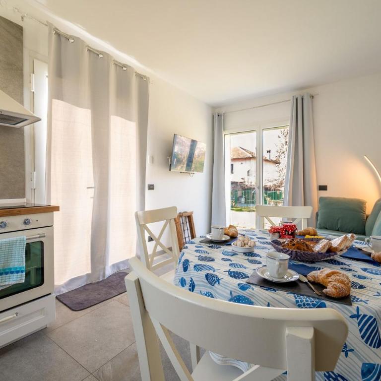 I LAGHEE casette BREVA e TIVANO Lakeside Garden Bike&Boat&Scooter Lake Como - Townhouse - 28