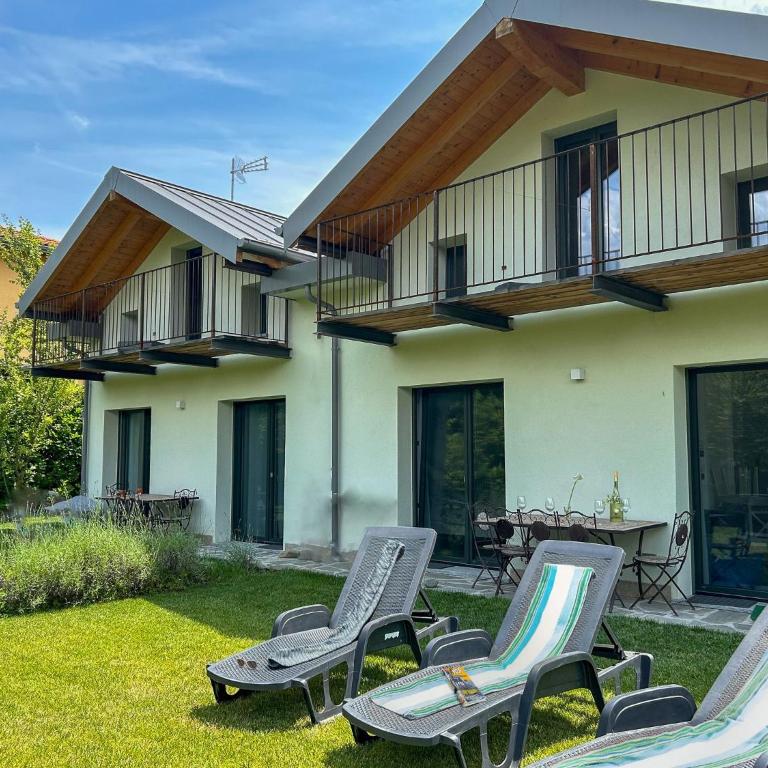 I LAGHEE casette BREVA e TIVANO Lakeside Garden Bike&Boat&Scooter Lake Como - Townhouse - 31