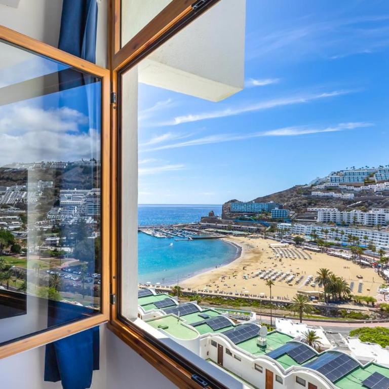 Modern Sea View Apartment Near Beach & Pool Puerto Rico - One-Bedroom Apartment - 28