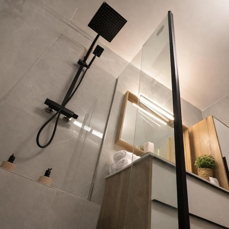 Cozy Chateaucreux apartment parking balcony AC - Appartamento con 3 Camere da Letto - 5