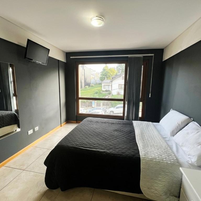 Depto en Bariloche - Para 3 Personas, Zona Tranquila y Estacionamiento - Apartamento de 1 dormitorio - 1