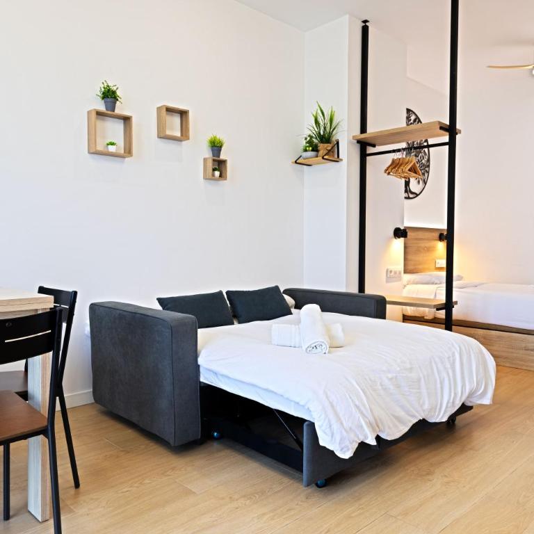 Tortuga - Entire Apt - Near Beach and Stadium by Río Turia Apartments - One-Bedroom Apartment - 7
