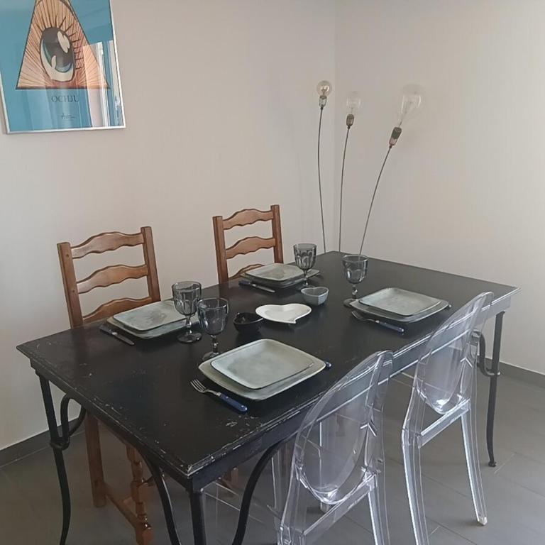 Superbe T3 vue entre terre et mer - Appartement 2 Chambres - 16