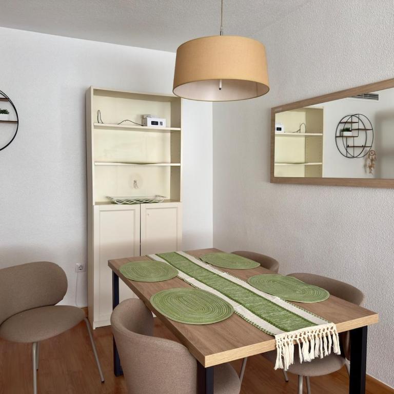 Central apartment in Murcia 6 people - Two-Bedroom Apartment - 2