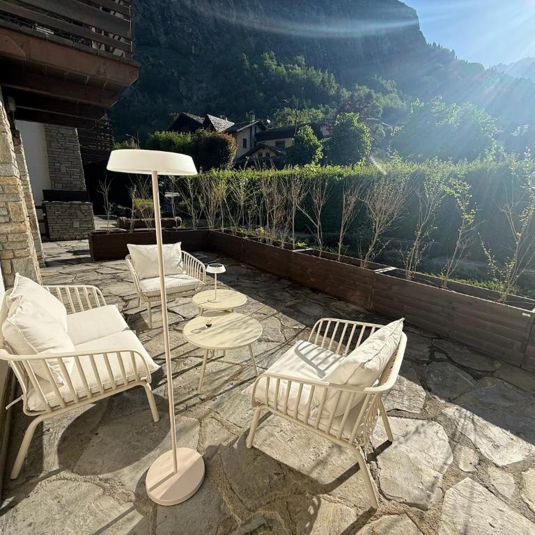 Courmayeur 2BR Terrace Mont Blanc View & Parking - Casa con 2 Camere da Letto - 36