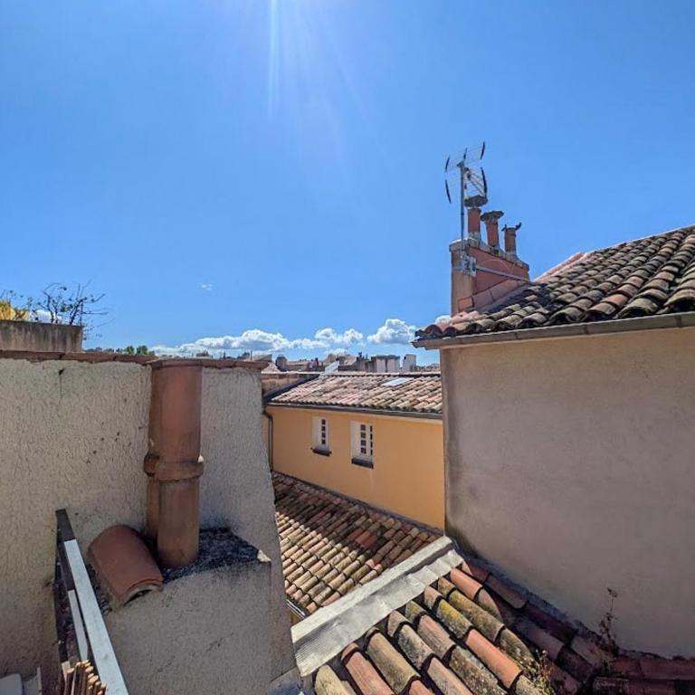 Lou Jauno - Toiture-terrasse plein sud et charme, 5ème, Aix centre - Apartment mit 2 Schlafzimmern - 32
