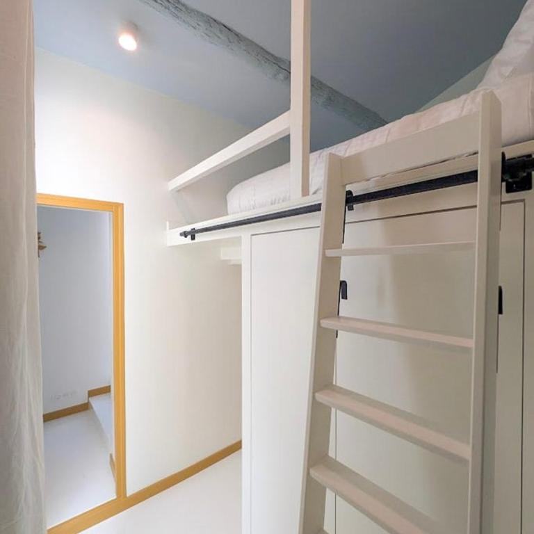 Lou Jauno - Toiture-terrasse plein sud et charme, 5ème, Aix centre - Apartment mit 2 Schlafzimmern - 22