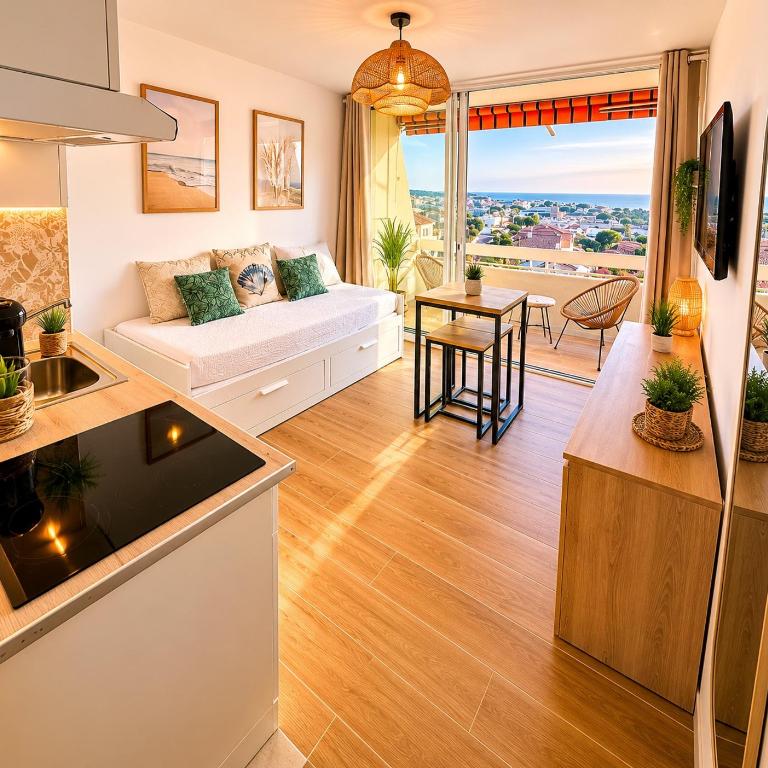 Vue mer panoramique, entièrement rénové, parking - Appartement 1 Chambre - 3