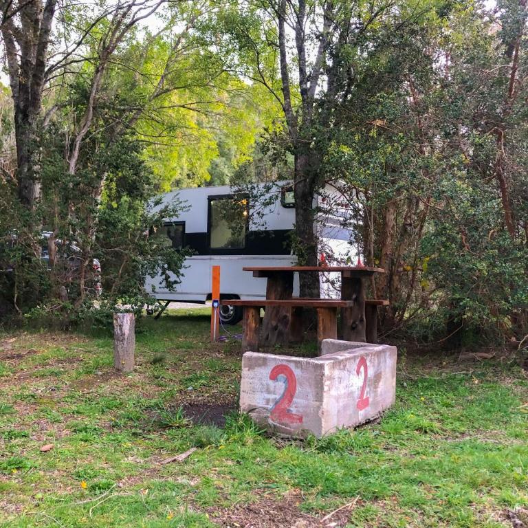 La LOGUI Viajera, Casita Rodante dentro del Parque Nacional LAGO PUELO - Caravana - 1