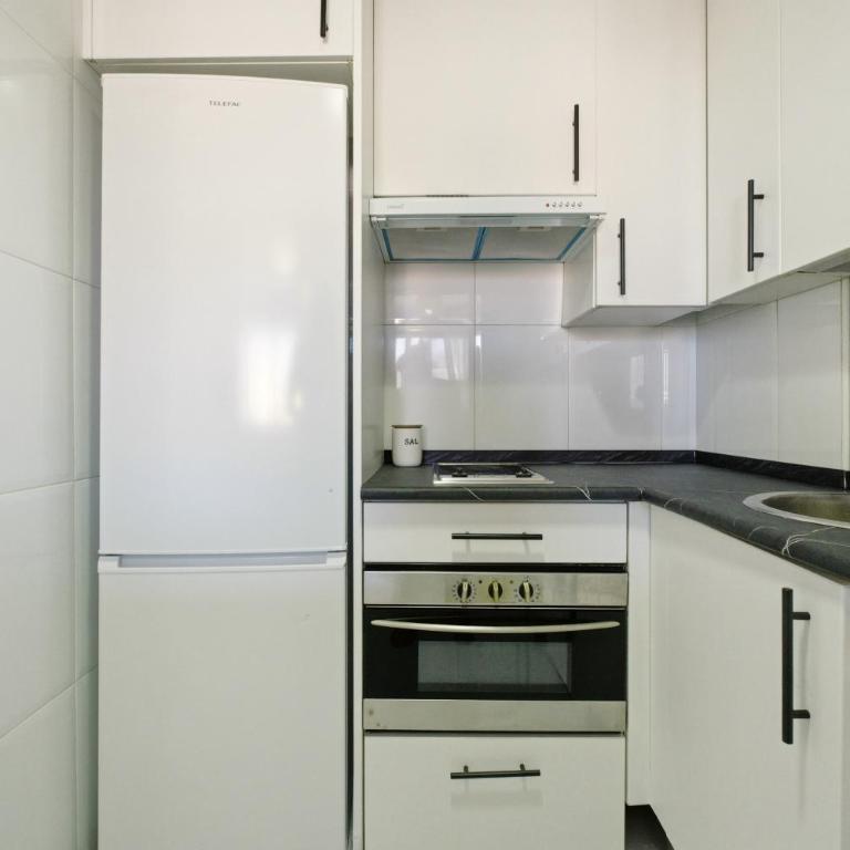 Apartamento acogedor cerca del Aeropuerto e IFEMA - Apartamento de 2 dormitorios - 20