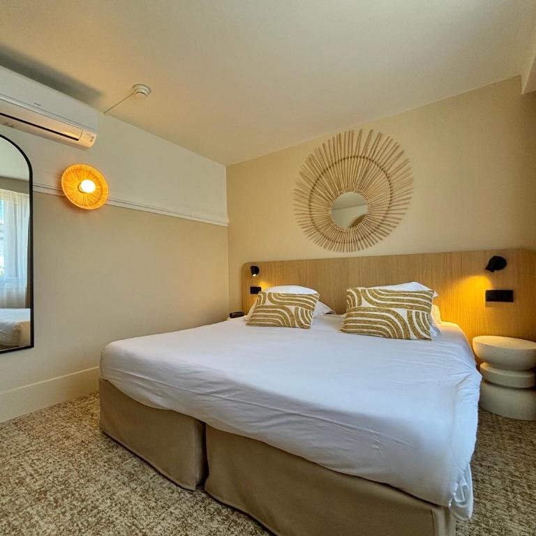 Hôtel & Résidence Vacances Bleues Orhoïtza - Chambre Double - 1