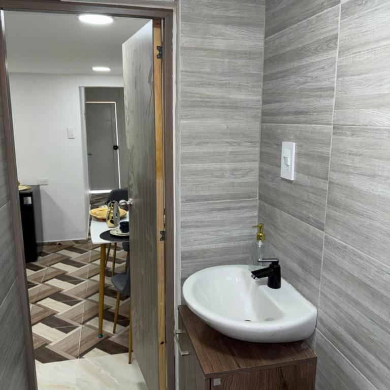 Cartagena house - Two-Bedroom Apartment - 10