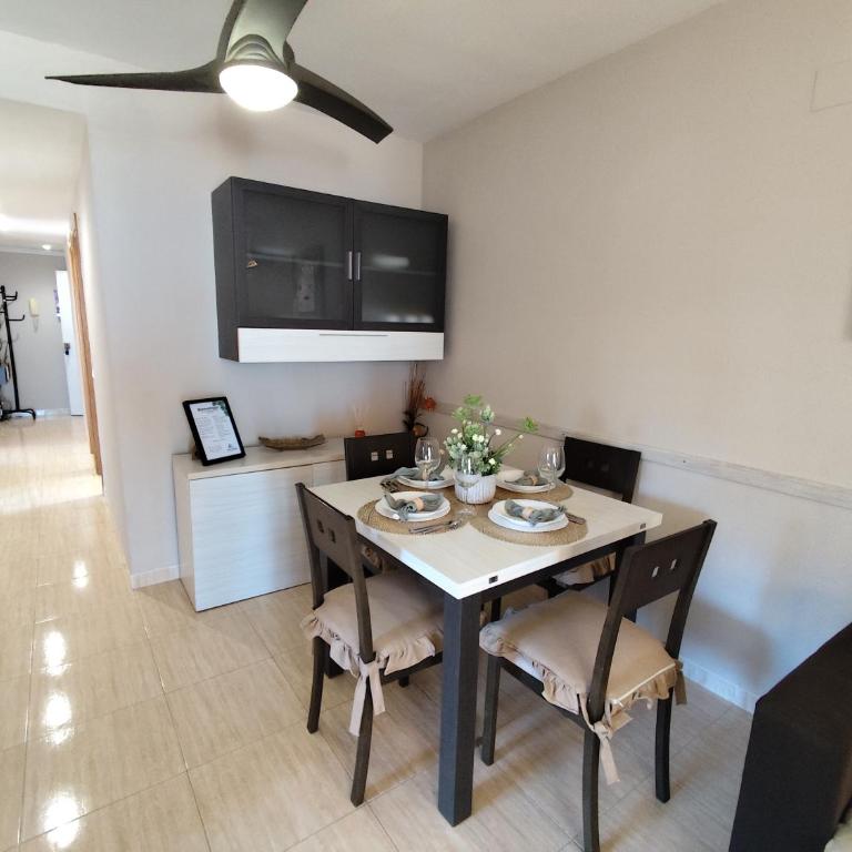 Milion Destiny Costa Marina 9 - Three-Bedroom Apartment - 28