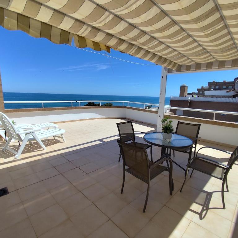 Milion Destiny Costa Marina 9 - Three-Bedroom Apartment - 21